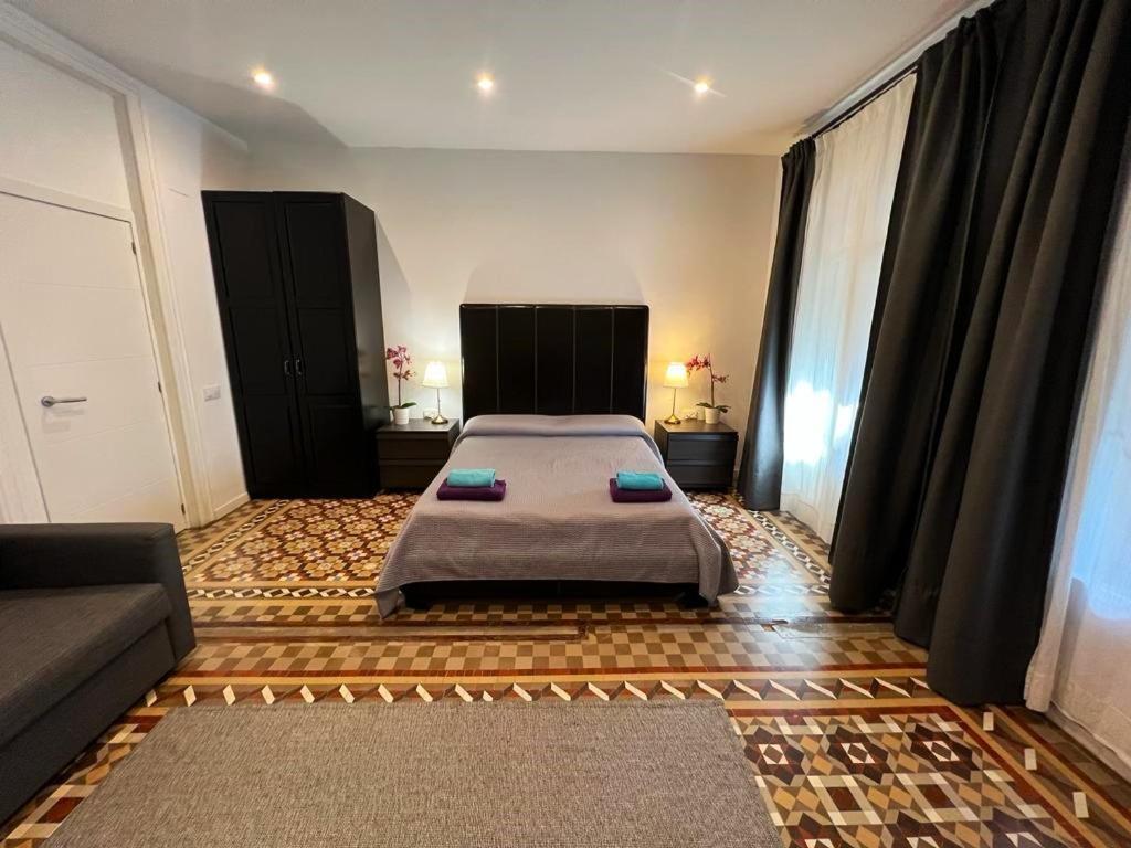 Bed & Breakfast Rooms On Balmes *
