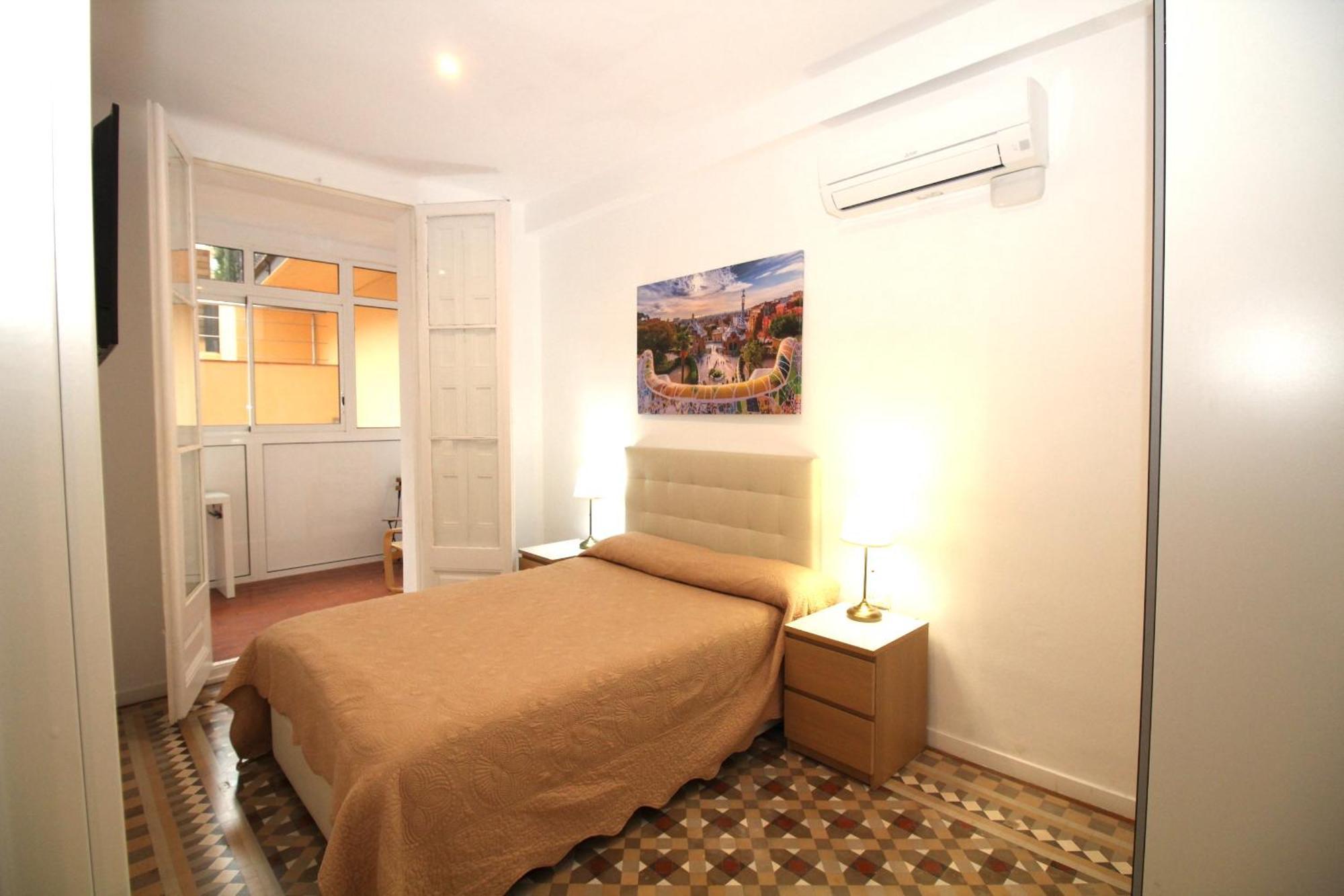 Rooms On Balmes *
